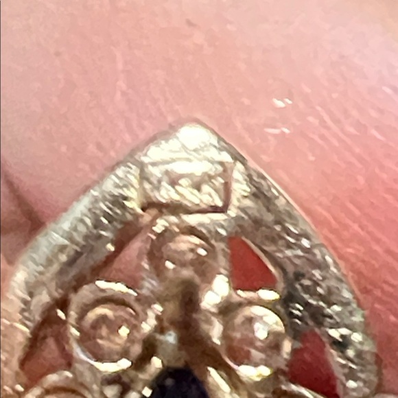 Elegant 14kGold Sapphire and Diamond Jewelry Set - Picture 3 of 8